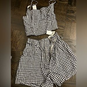 NWT Abercrombie Gingham Top only